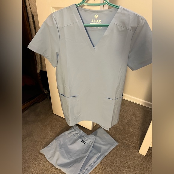 ADAR powder blue scrubs size s worn once - Picture 3 of 3